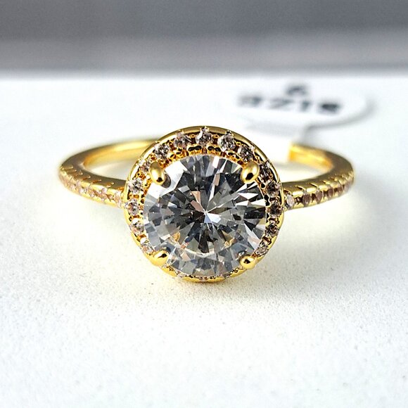 Stunning Set of 18K Gold Filled Rings with Clear Stones - Picture 2 of 6